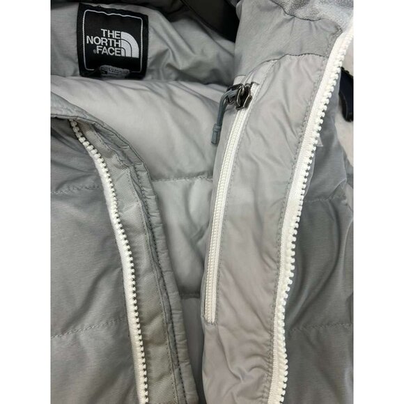 The North Face Nuptse Women's M Gray 700 Fill Goose Down Full Zip Puffer Vest - Picture 12 of 16